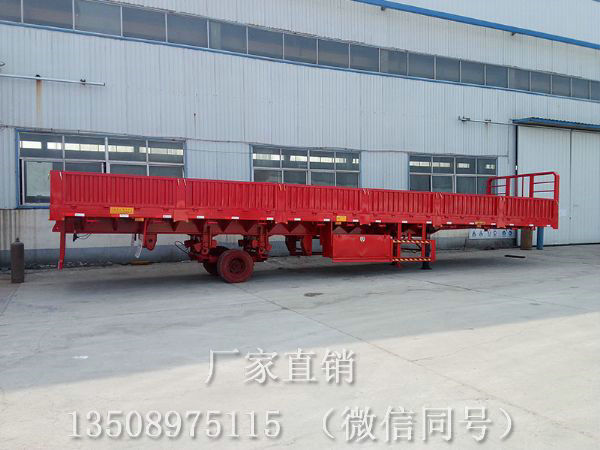 栏板半挂车
