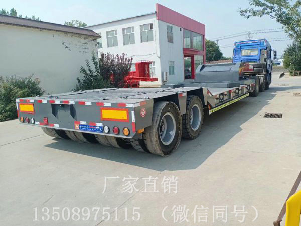 低平板半挂车